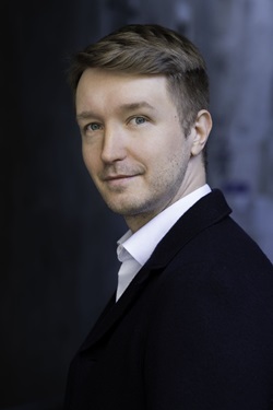 Maxim Mironov c Matilde Fasse masolata