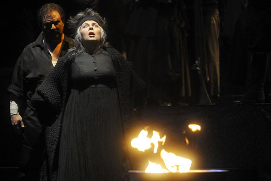 ua semperopertrovatore hir