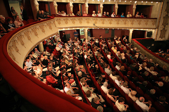 fel06_14_nezoter_bk_6_resize