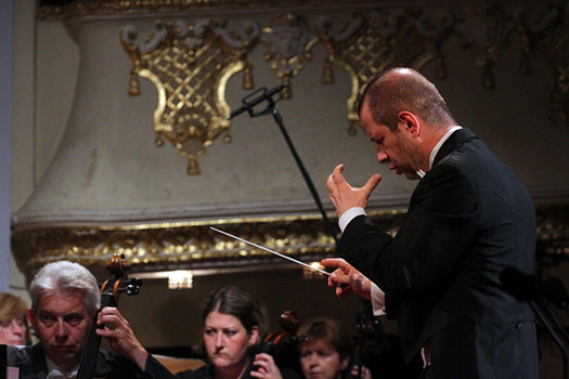 fel06_19_zarogala_vj_03_resize