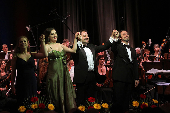 fel06_19_zarogala_vj_47_resize