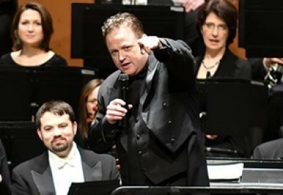 „Darabokat írok, nem az életművemet…”