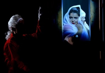 &Uuml;zembiztos sz&oacute;rakoztat&aacute;s