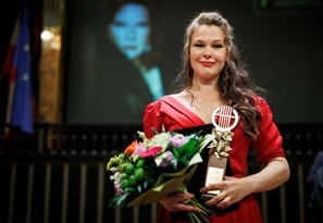 Valentina Pravdina nyerte a 7. Marton &Eacute;va Nemzetk&ouml;zi &Eacute;nekversenyt