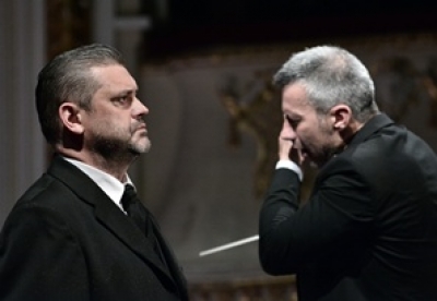 Oidipusz operasz&iacute;npadon