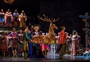 &Eacute;vadnyit&aacute;s az Oper&aacute;ban