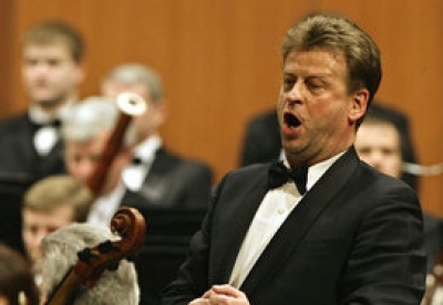 "&Eacute;neklő csal&aacute;dom volt"