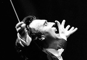 Októberben a Scalában