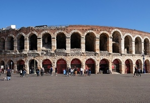 Ulbrich Andrea negyedszer Veron&aacute;ban