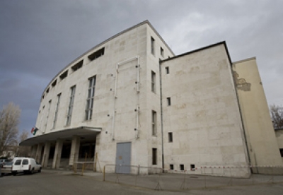 &Ouml;sszefog&aacute;s az Erkel Sz&iacute;nh&aacute;z&eacute;rt