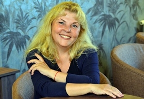 &bdquo;Elborult elm&eacute;jű nőt kell megform&aacute;lnom&hellip;&rdquo;