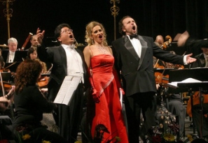 Komolyan vett&eacute;k