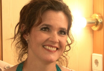 "Igyekszem vigy&aacute;zni a hangomra..."